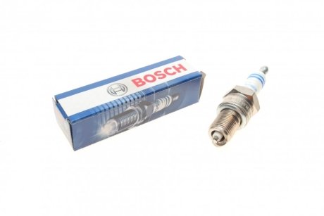 СВІЧКА WR8DCE 0.8 BOSCH 0 242 229 656