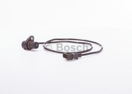 ДАТЧИК ОБОРОТІВ ДВИГУНА BOSCH 0 261 210 150