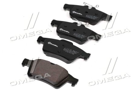 Комплект тормозных колодок из 4 шт. дисков BREMBO P24148