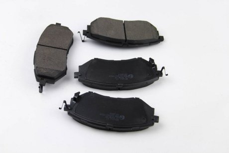 Тормозные колодки пер. Subaru Legacy IV/Outback 03- (akebono) BREMSI BP3211