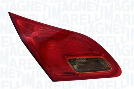 Задній ліхтар внутрішній правий OPEL ASTRA J (5D) 09-11 MAGNETI MARELLI 714021641803