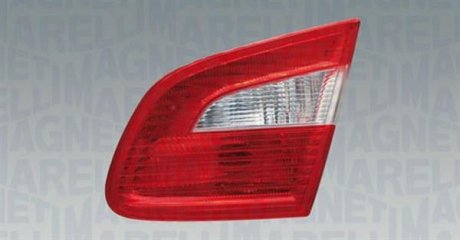 Фонарь задний Skoda Superb II 08-13 (R) MAGNETI MARELLI 714027061801