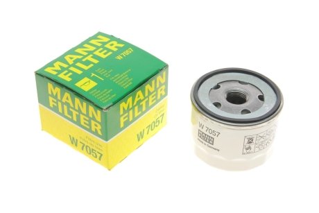 Фильтр масляный -FILTER MANN W 7057