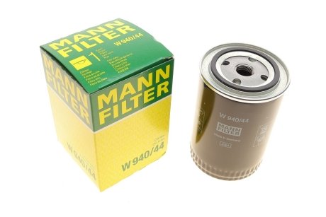 Фильтр масляный -FILTER MANN W 940/44