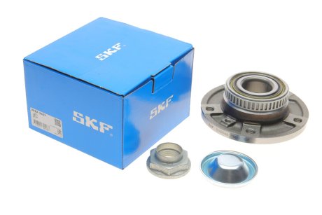 Подшипник ступицы (передней) BMW 5 (E34)/7 (E32)/8 (E31) -99 (к-кт) (+ABS) SKF VKBA 3667